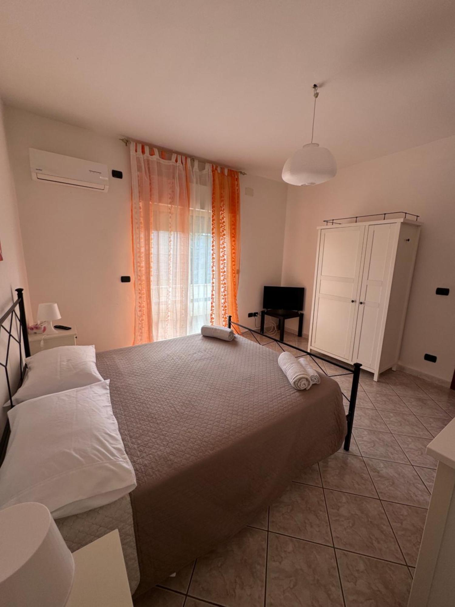 Romagnosi Apartment بورتو توريس المظهر الخارجي الصورة